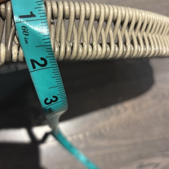 Elegant Woven Ratan Oval Tray with handles in grey - Picture 9 of 12